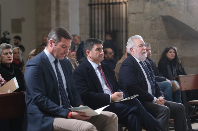 ​Santalices destaca a figura de Castelao como alicerce da Galicia contemporánea